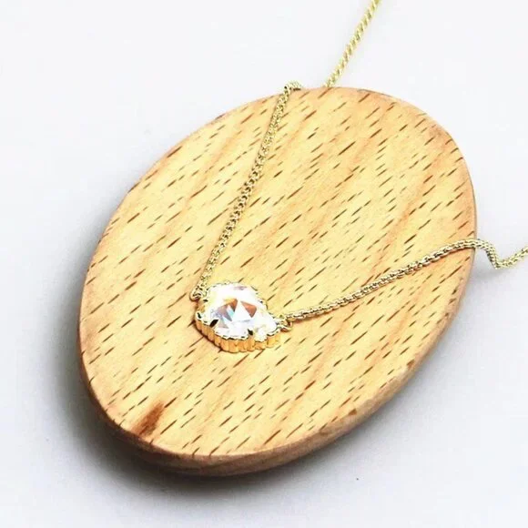 Kendra Scott necklace - Picture 2 of 7